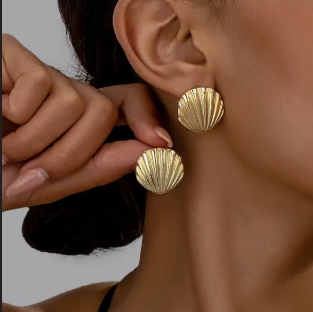 Shell Studs